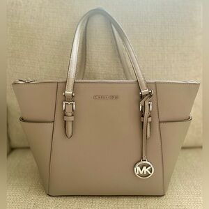 Michael Kors Large Zip-Top Bag